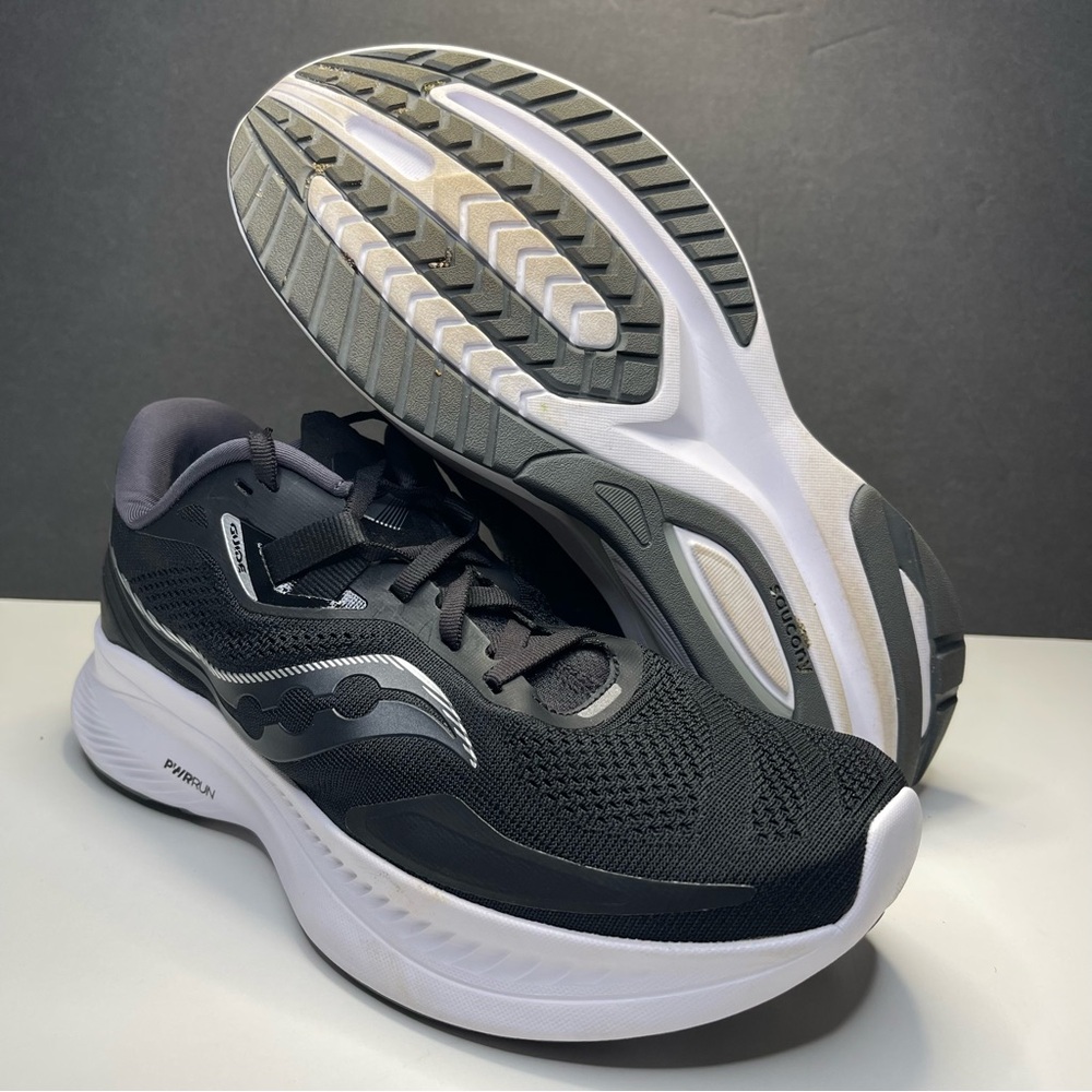 Saucony Guide 15 Black White Women's Size 7.5